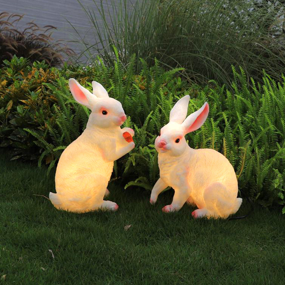Lampe de jardin à poser en résine en forme de lapin — Gorgone