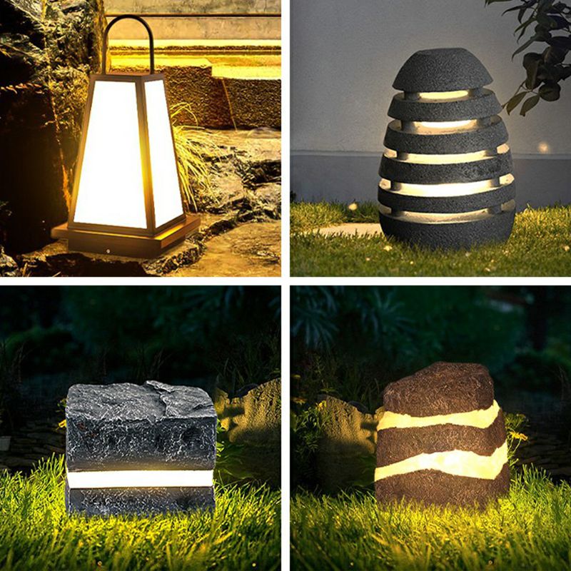 Lampe de sol en forme de galet gris à stries lumineuses — Rudbeckie