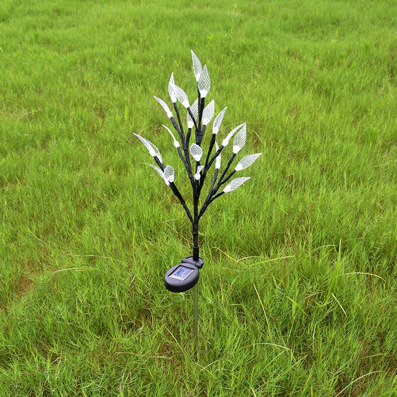 Borne solaire à piquer en forme d’arbuste à feuilles lumineuses — Pinède