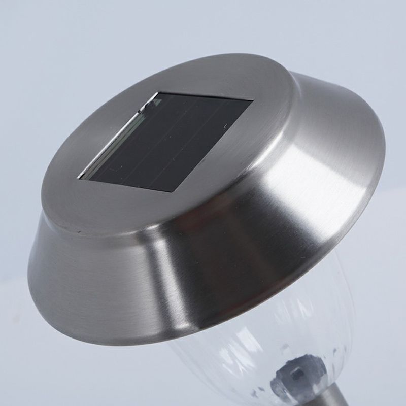 Balise solaire à piquer avec abat-jour cloche argenté — Phalène