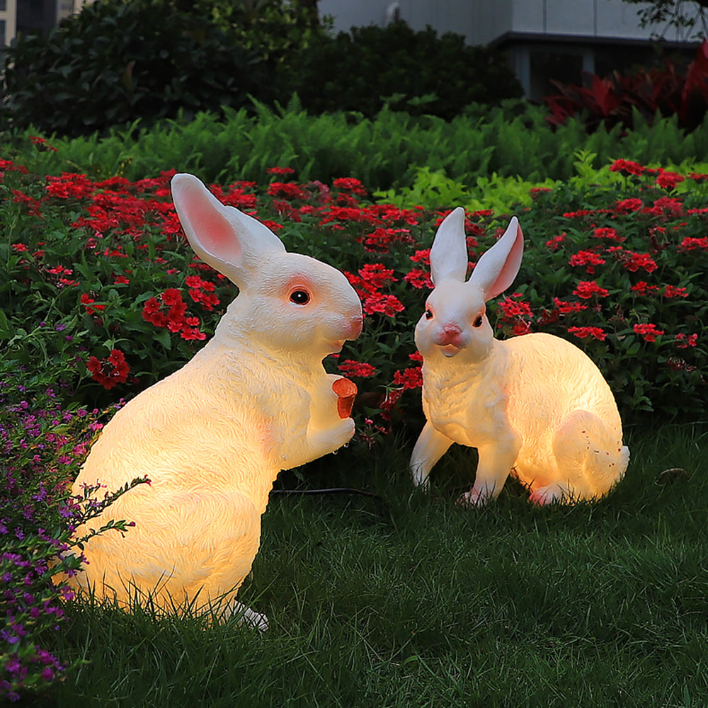 Lampe de jardin à poser en résine en forme de lapin — Gorgone