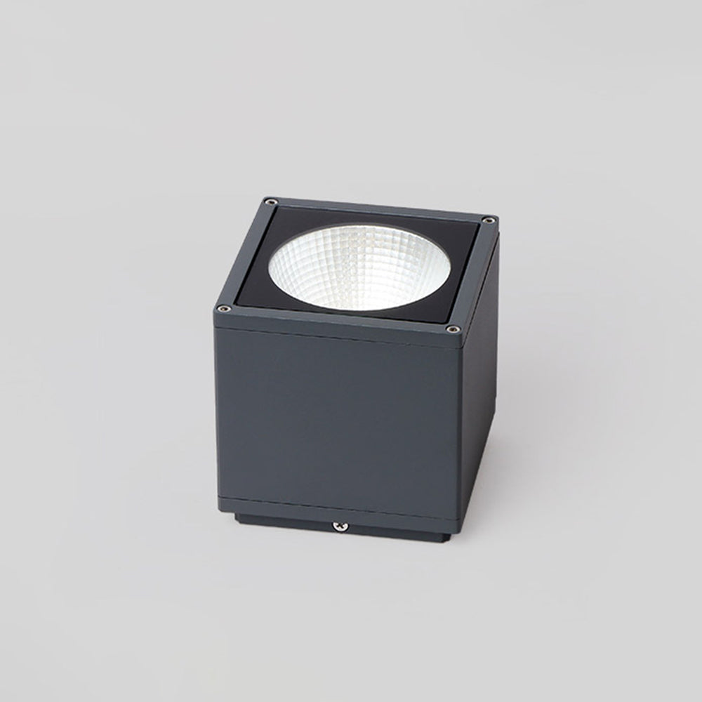 Plafonnier cube en métal gris et diffuseur rond en verre — Scabieuse