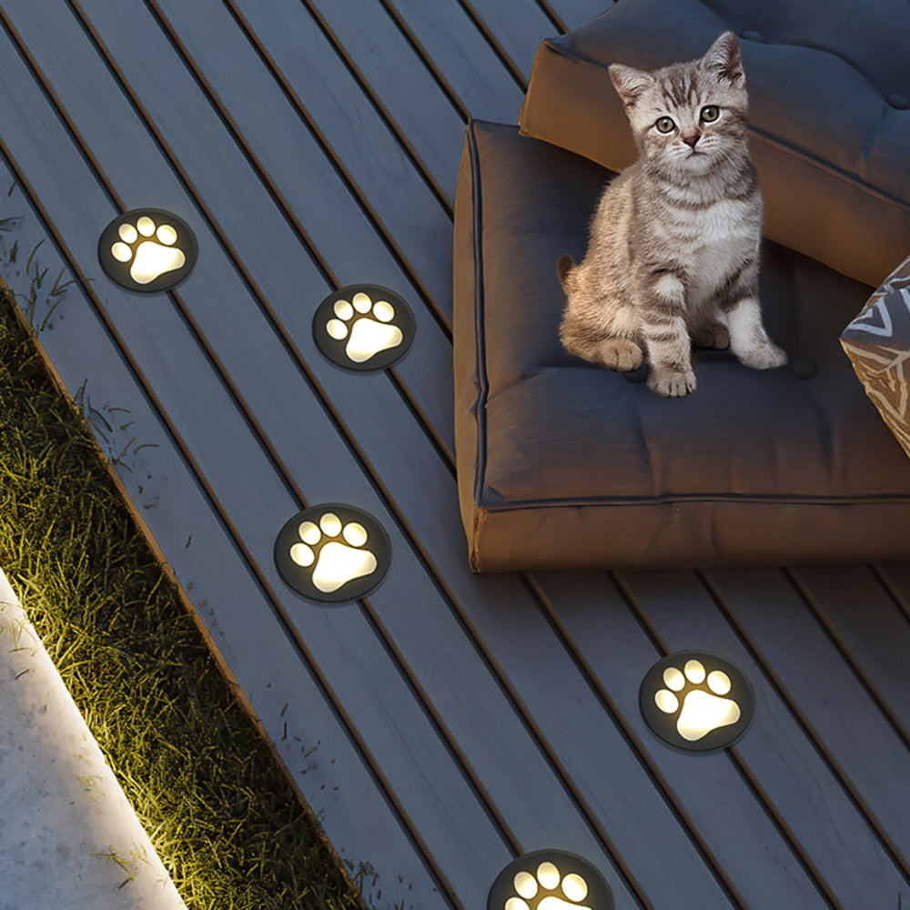 Spot de sol encastré en métal motif patte de chat — Gaufrure