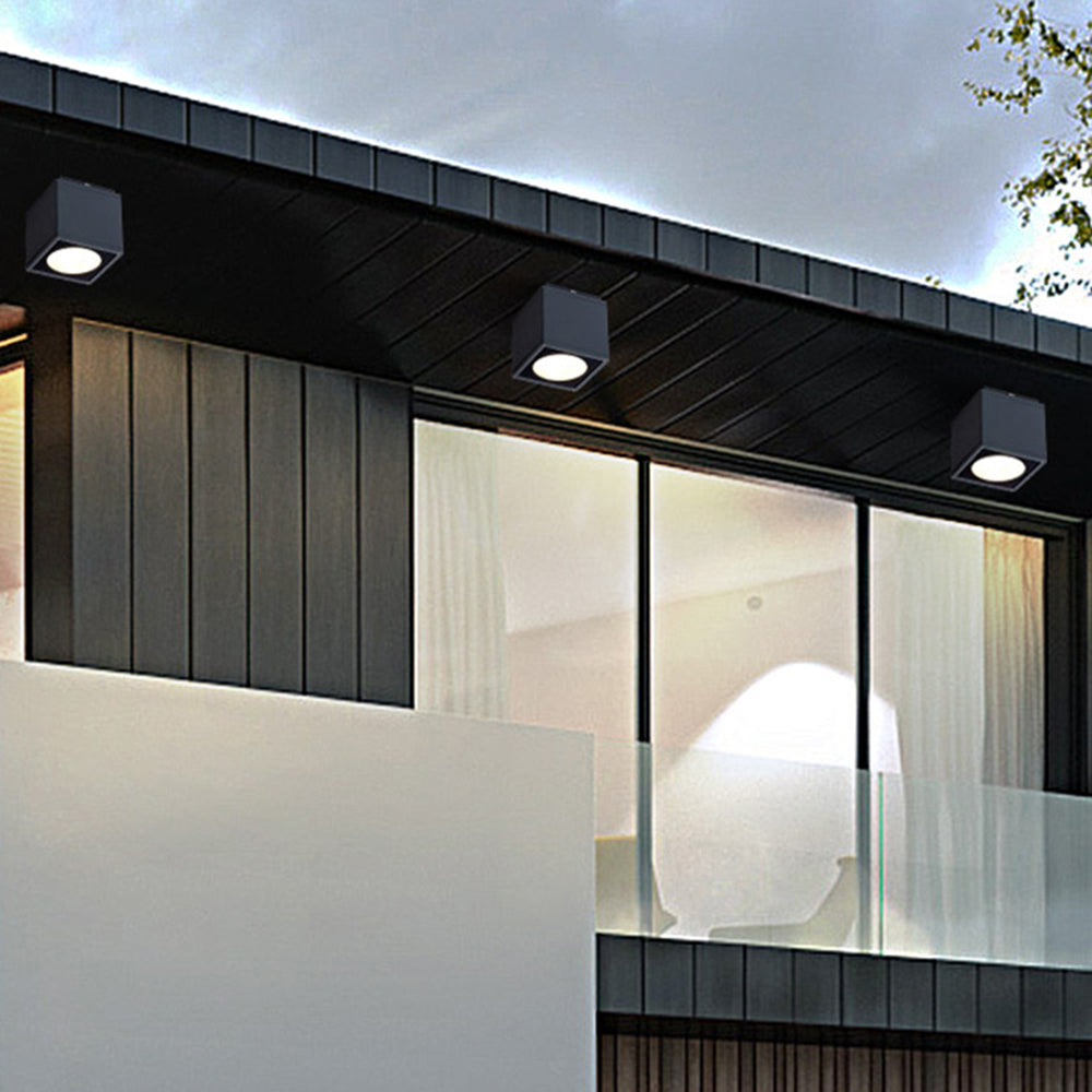 Plafonnier cube en métal gris et diffuseur rond en verre — Scabieuse