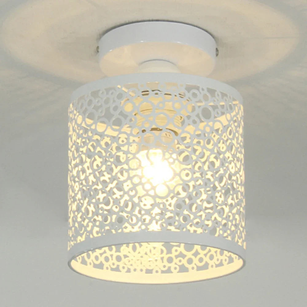 plafonnier design nordique en fer forgé pour décoration intérieure