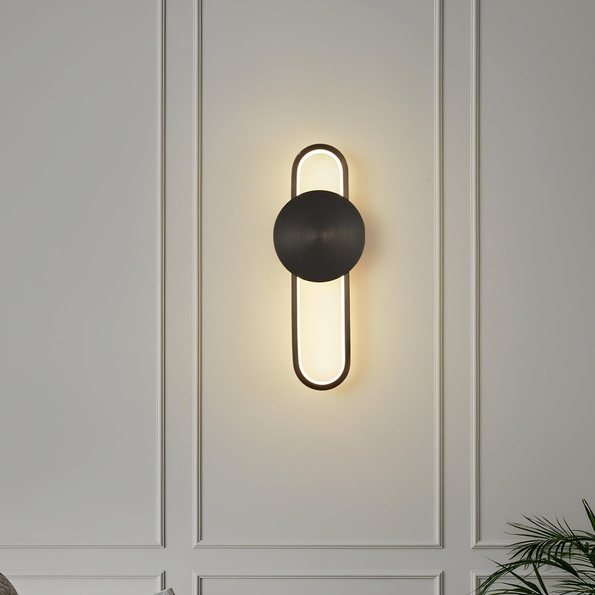 Applique murale LED anneau et disque en laiton brossé — Lambris