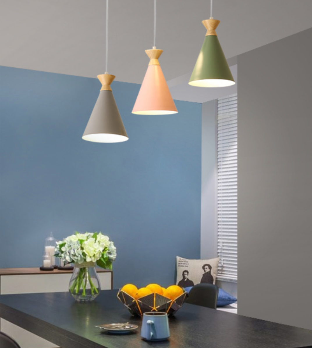 Suspension scandinave avec abat-jour conique et en bois Avi