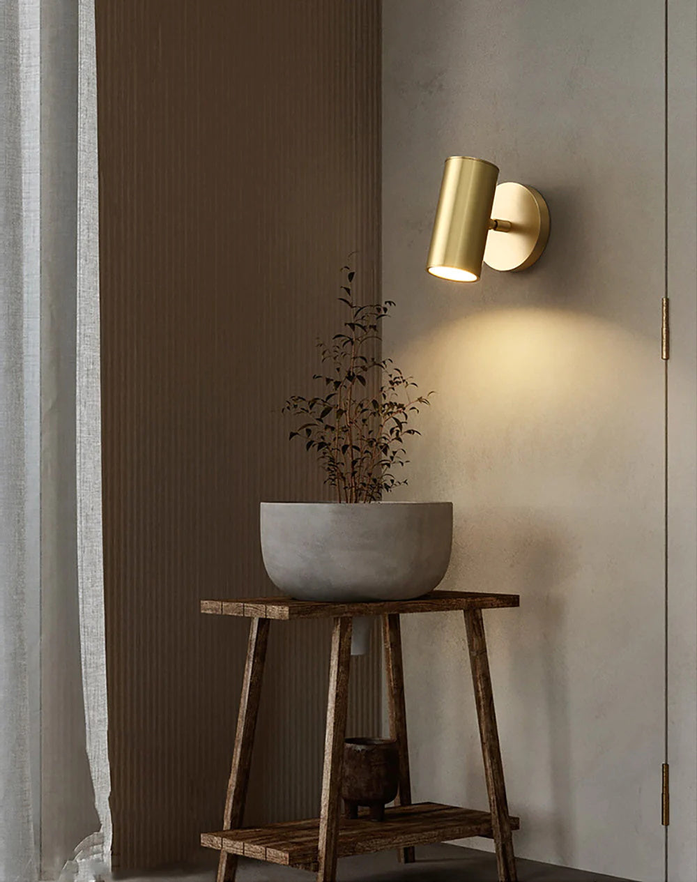 Applique murale spot cylindrique en laiton sur platine ronde — Marnière