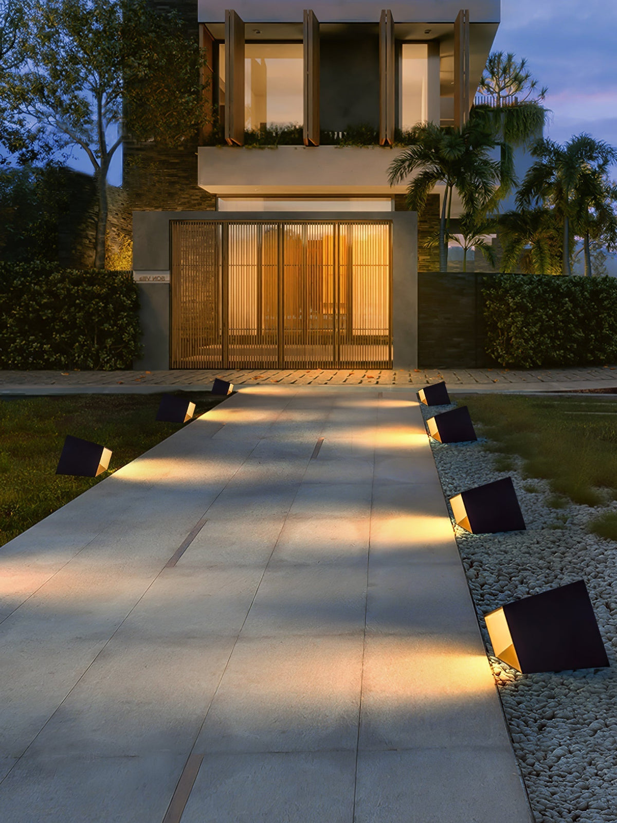 Luminaire d'extérieur cubique facetté en acier noir — Nébuleuse