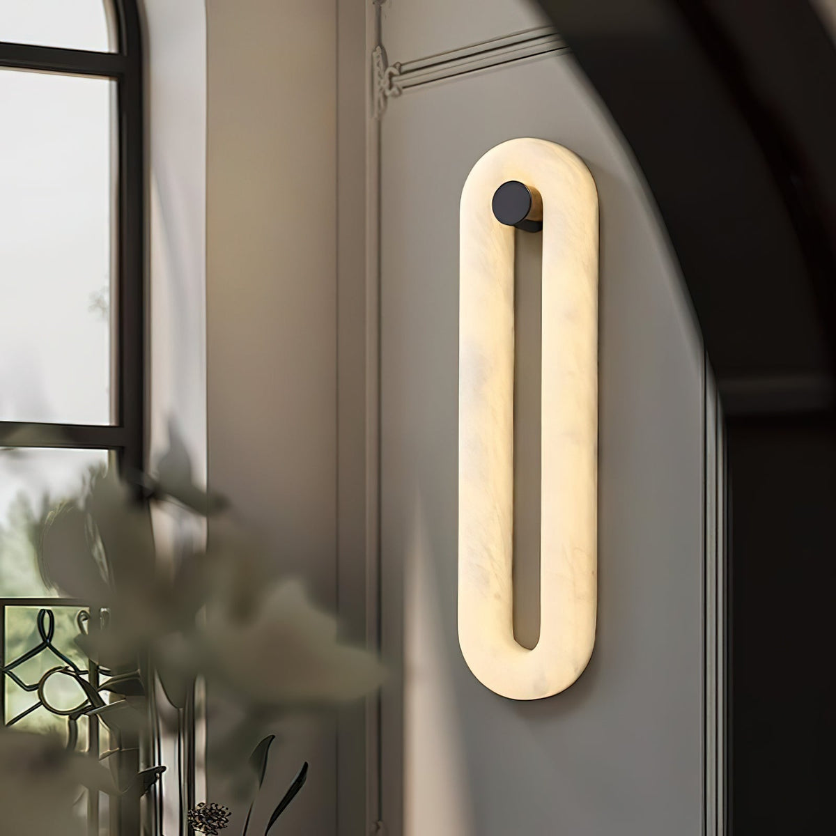 Applique LED en albâtre en forme d'anneau allongé — Meulière