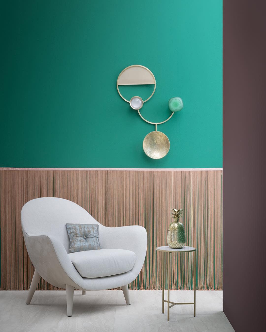 Applique disques en laiton et sphères de verre vert — Nacelle