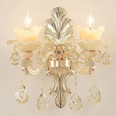 applique murale en cristal design moderne pour intérieur élégant