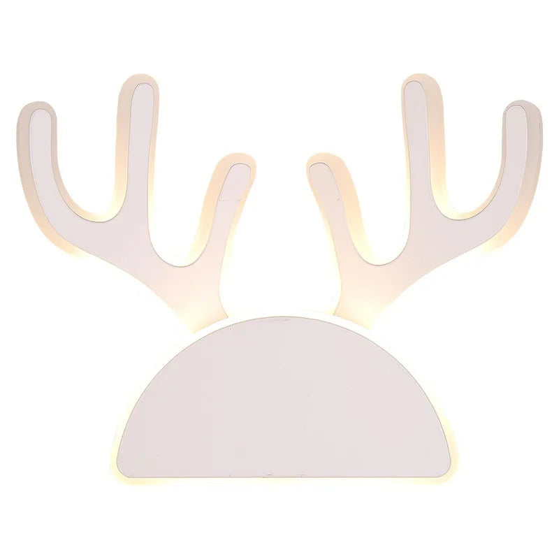 applique murale moderne acrylique tête de cerf design nordique