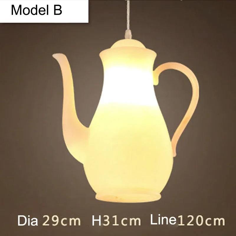 Suspension en résine avec tasse de thé et théière