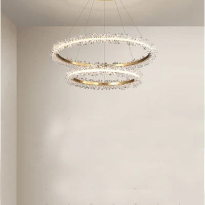 suspension en cristal design nordique pour intérieur moderne