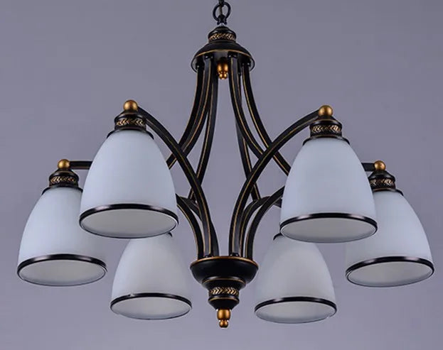 lustre classique en fer et verre pour décoration intérieure