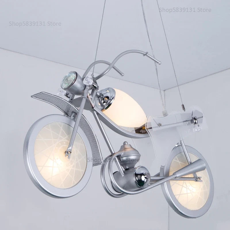 lustre led créatif nordique pour chambre d'enfants en acrylique moto