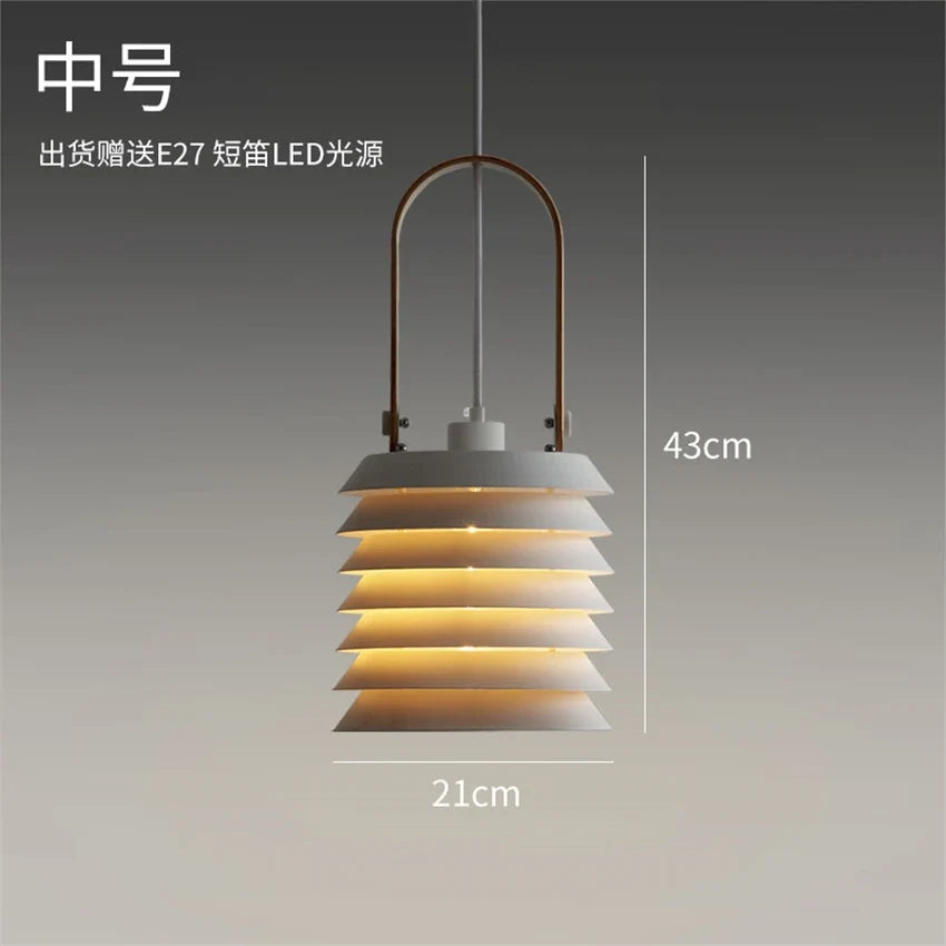 suspension design en forme de lanterne pour intérieur élégant