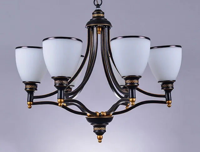 lustre classique en fer et verre pour décoration intérieure
