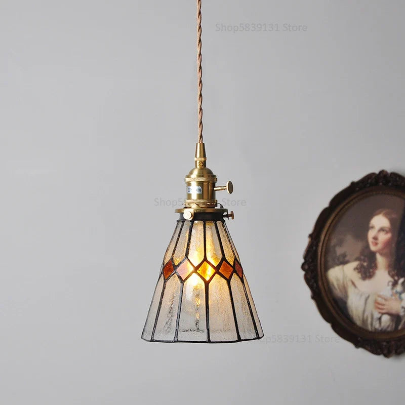 petit lustre nordique en cuivre avec verre coloré