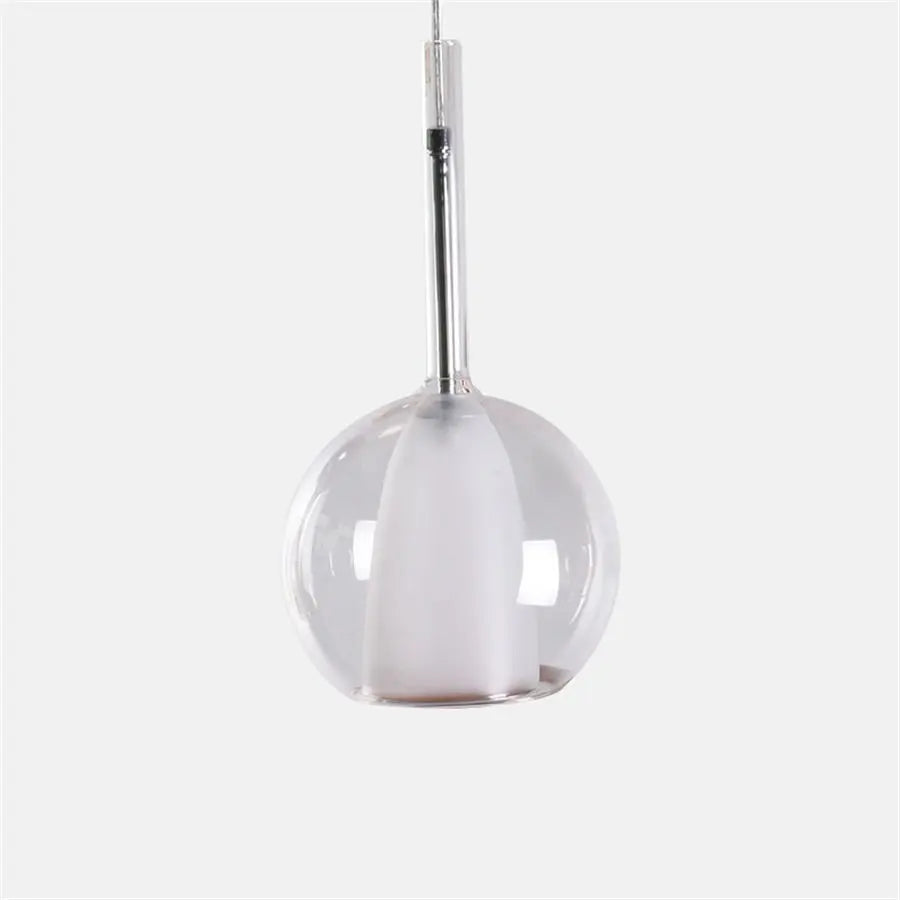 suspension moderne en verre design nordique pour intérieur élégante