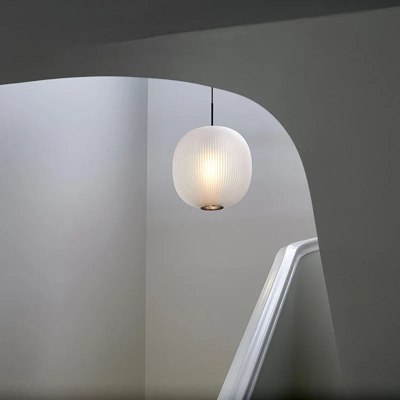 suspension rétro en verre fumé éclairage design industriel intérieur