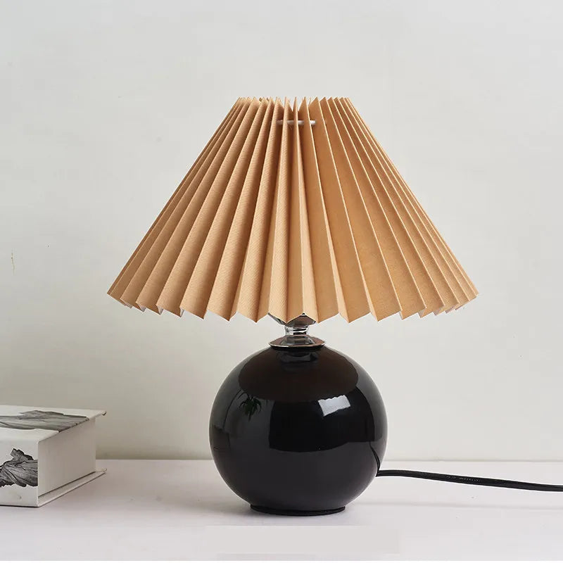 Lampe de table plissée coréenne