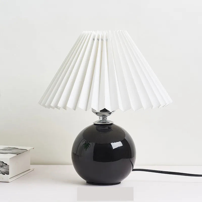 Lampe de table plissée coréenne