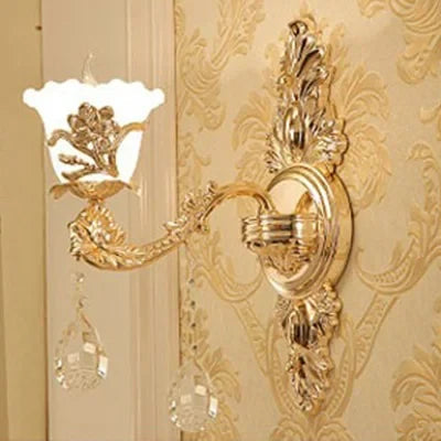 applique murale en cristal design moderne pour intérieur élégant