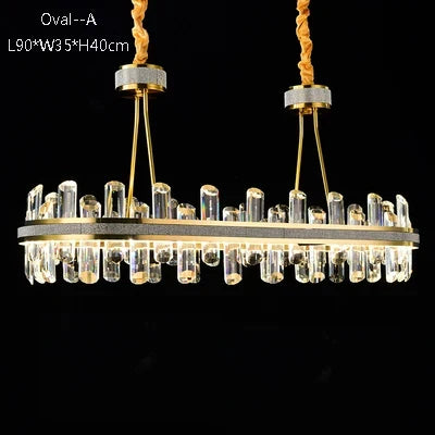 lustre en cristal rond design postmoderne pour un intérieur créatif