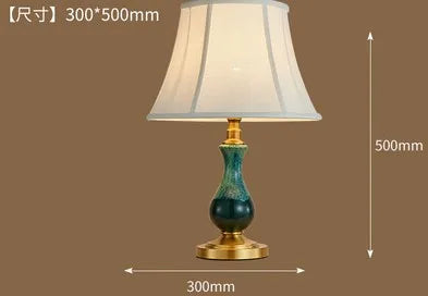 lustre en céramique et cuivre pour une ambiance moderne et simple