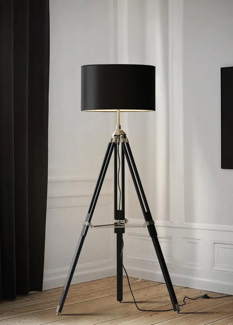 lampe à poser en bois massif style industriel créatif