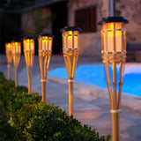 lampe torche solaire en bambou pour jardin extérieur
