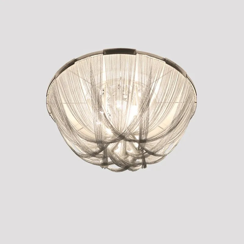 Plafonnier luxueux en aluminium avec pampilles et ampoule LED