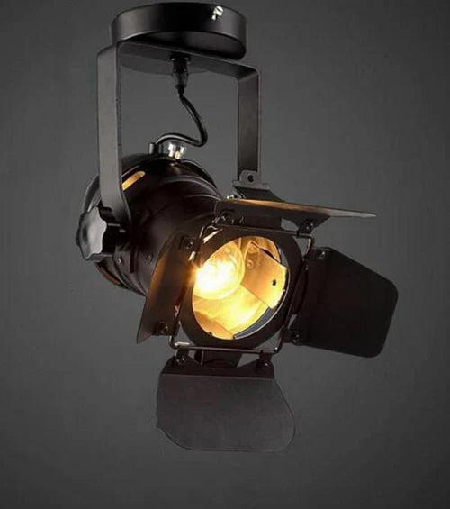 plafonnier led rétro industriel pour décoration intérieure et espaces publics