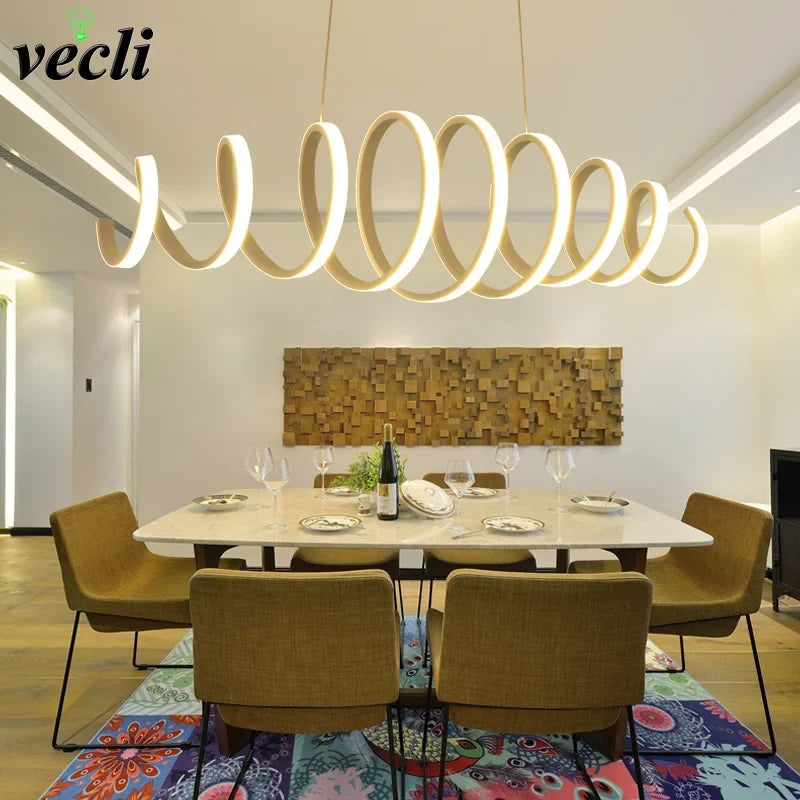 lustre moderne en aluminium avec lumières leds intégrées