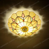 plafonnier antique en verre style tiffany pour décoration moderne