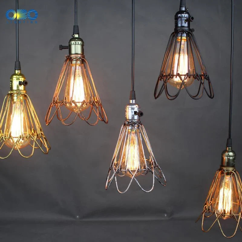 suspension vintage en fer avec abat jour et interrupteur intérieur