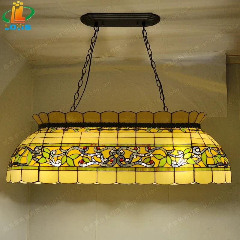 lustre rétro en rotin et verre pour éclairage de bar et restaurant