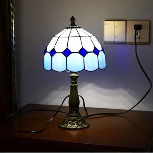 lampe à poser vitrail style tiffany pour décoration intérieure