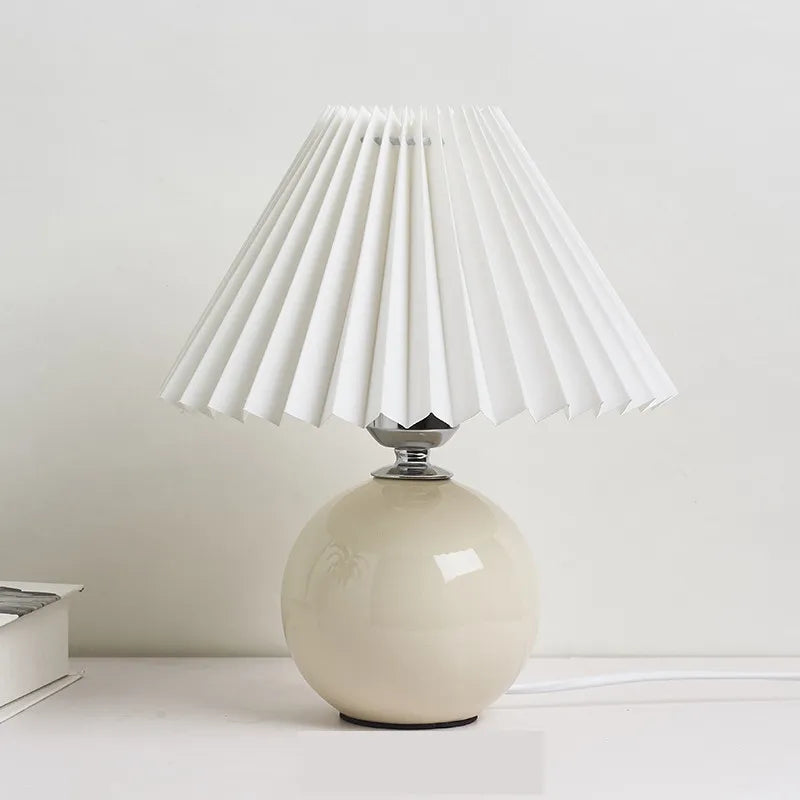 Lampe de table plissée coréenne