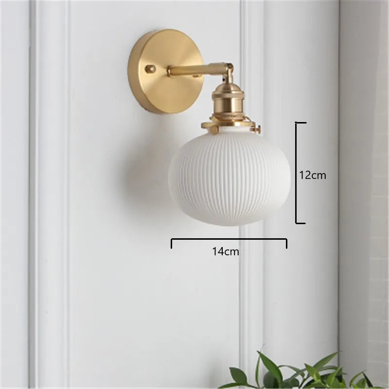 applique murale en porcelaine blanche design nordique élégant pour intérieur