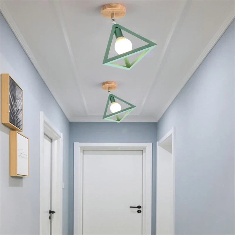 plafonnier led nordique moderne simple en fer triangle