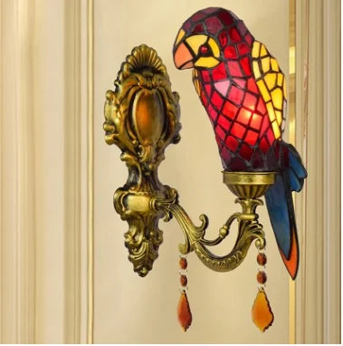 applique murale design en verre coloré motif perroquet