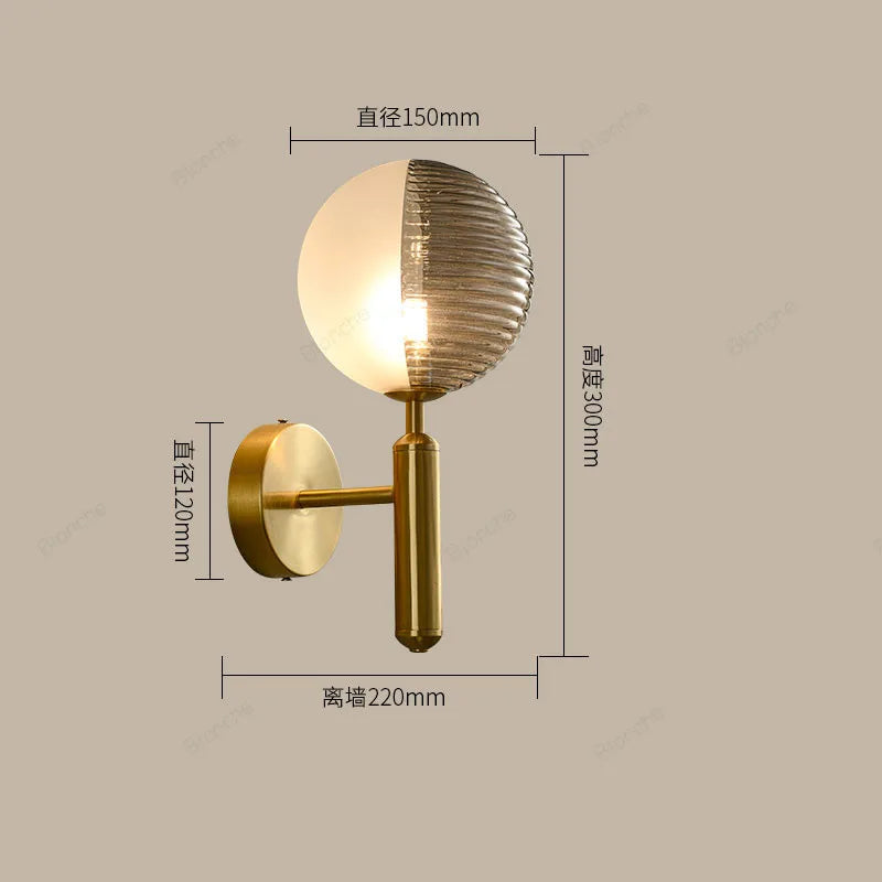 applique créative en verre pour décoration intérieure élégante
