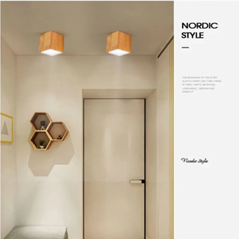 Spot Led rond en bois au design nordique