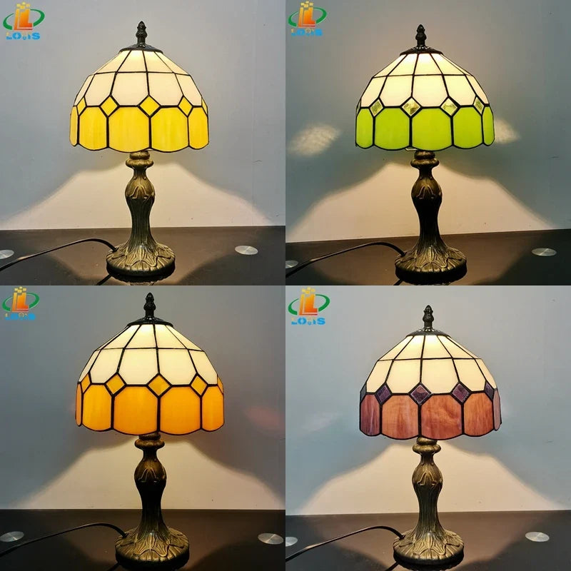 lampe à poser vitrail style tiffany pour décoration intérieure