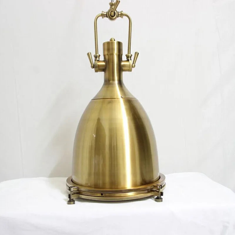 lustre industriel en fer style nordique pour cadeaux de nouvel an