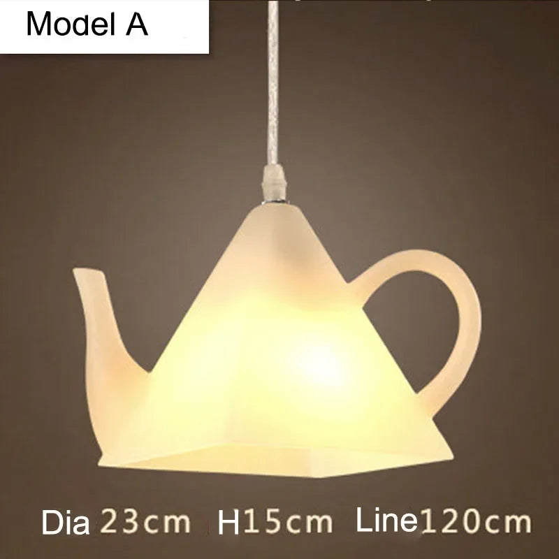 Suspension en résine avec tasse de thé et théière