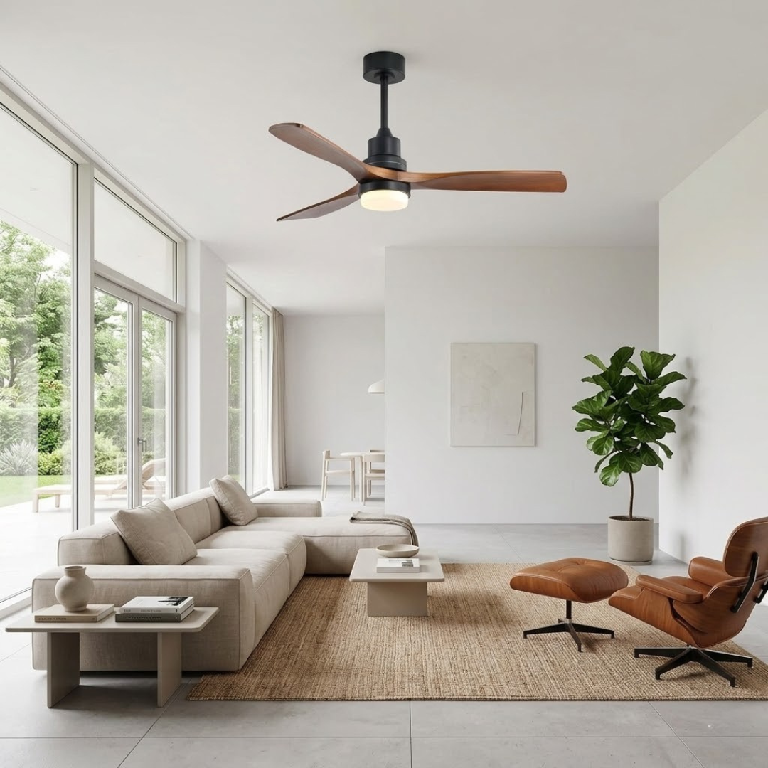 Ventilateur de plafond en noyer massif avec diffuseur LED rond — Aiguemarine